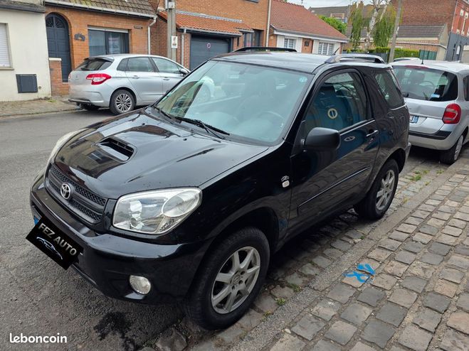 Toyota RAV 4 2.0 d4d 115ch 1ere main Noir de 2005