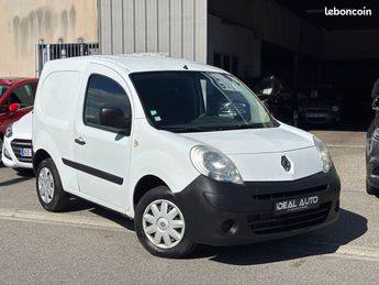  Voir détails -Renault Kangoo Compact 1.5 DCI 85 à Fontaine (38)