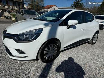  Voir détails -Renault Clio IV 1.5 DCI 75 CV BUSINESS 5 PLACES 1 ERE à Villeneuve-Saint-Georges (94)