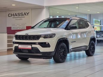  Voir détails -Jeep Compass II (2) 1.3 PHEV T4 240 4XE EAWD S AT6 à Tours (37)