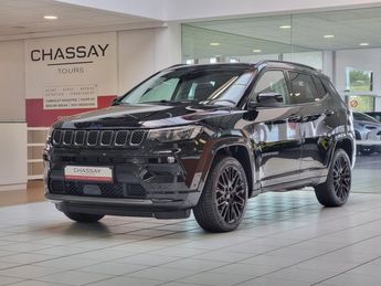  Voir détails -Jeep Compass II (2) 1.3 PHEV T4 240 4XE EAWD S AT6 à Tours (37)