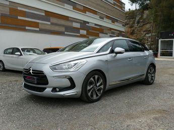  Voir détails -Citroen DS5 2.0 HYBRID 200 Ch SPORT CHIC ETG6 à  La Ciotat (13)