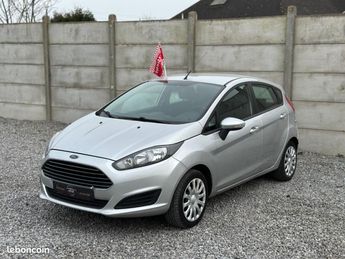  Voir détails -Ford Fiesta TDCI Titanium PHASE 2 à Loison-sous-Lens (62)