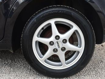  Voir détails -Volkswagen Polo 9N3 1.4i Comfortline à Kuurne (85)