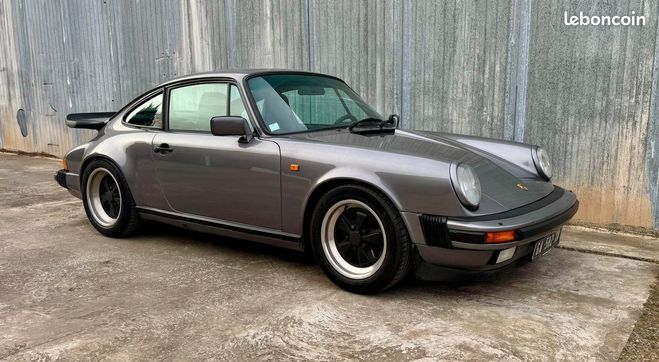 Porsche 911 Carrera 3.2 Coup Gris de 1986