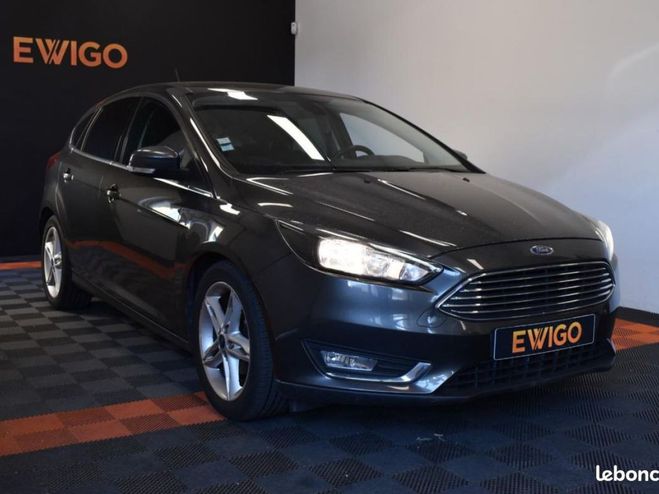 Ford Focus 1.0 SCTI ECOBOOST 125ch TITANIUM START-S Gris de 2017