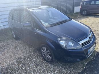  Voir détails -Opel Zafira II 1.7 CDTI125 FAP Magnetic à Saint-Priest (69)