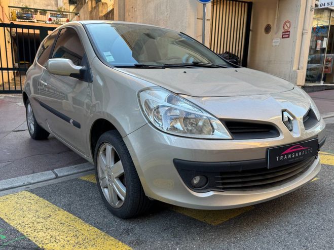 Renault Clio III 2.0l 16V 140CV Privilge Beige de 2007