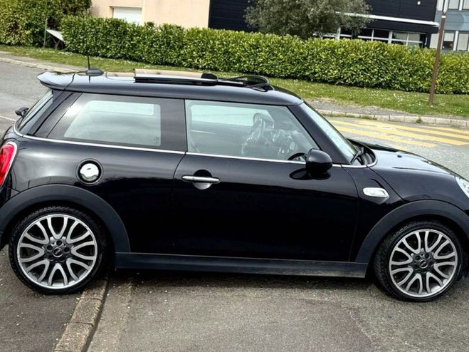 Mini Cooper S Finition Exquisite 2.0i 192CV 12500HT  Noir Mtallis de 2018