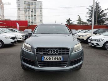  Voir détails -Audi Q7 3.0 V6 TDI 233CH AMBIENTE QUATTRO TIPTRO à Villefranche-sur-Sane (69)