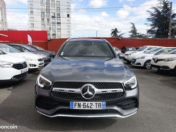  Voir détails -Mercedes GLC Classe 300 D 245CH AMG LINE 4MATIC 9G-TR à Villefranche-sur-Sane (69)