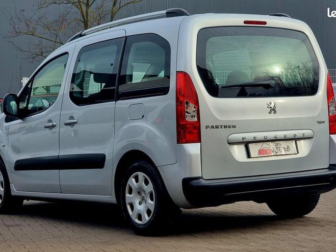 Peugeot Partner Tepee 1.6 i VTi 120 Cv CRIT'AIR 2 Gris de 2009