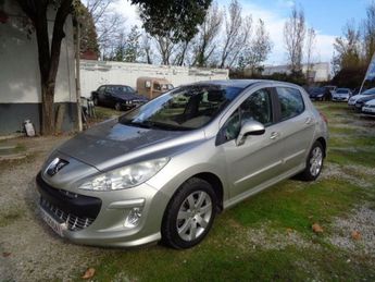  Voir détails -Peugeot 308 1.6 VTI 16V PREMIUM 5P à Aucamville (31)