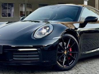  Voir détails -Porsche 911 CARRERA COUPE 992 4S 3.0i 450 PDK NOIR à  La Chapelle-des-Fougeretz (35)