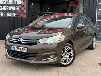  Voir détails -Citroen C4 1.6i 155ch BOITE AUTO EXCLUSIVE SIEGES C à vreux (27)
