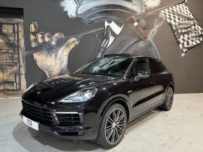 Porsche Cayenne E-Hybrid 462CV Toit ouvrant /PASM /PSE Noir de 2020