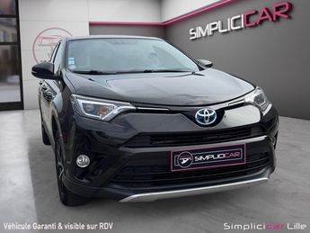  Voir détails -Toyota RAV 4 HYBRIDE 197ch AWD Design à  La Madeleine (59)