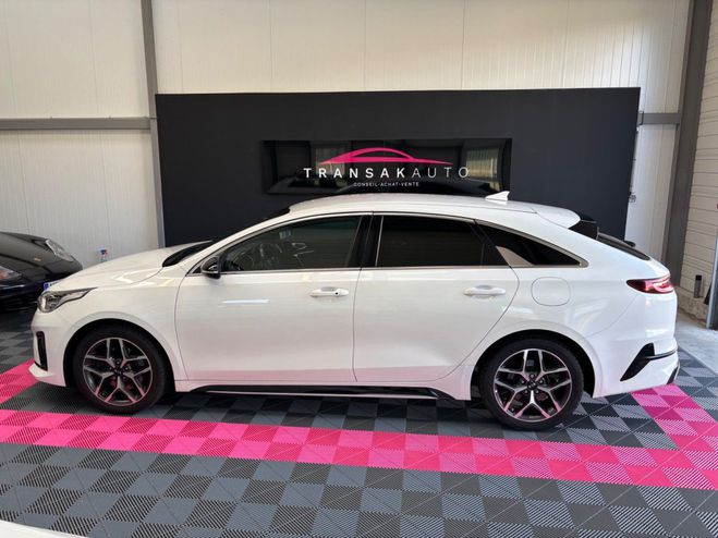 Kia ProCeed 1.6 CRDi 136 ch ISG BVM6 GT Line Blanc de 2019