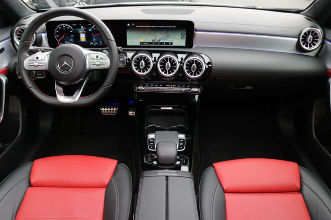 Mercedes Classe A 200 d 8G-DCT AMG Line blanc de 2019