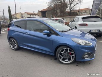  Voir détails -Ford Fiesta (7) 1.5 EcoBoost 200ch PACK à Issoire (63)