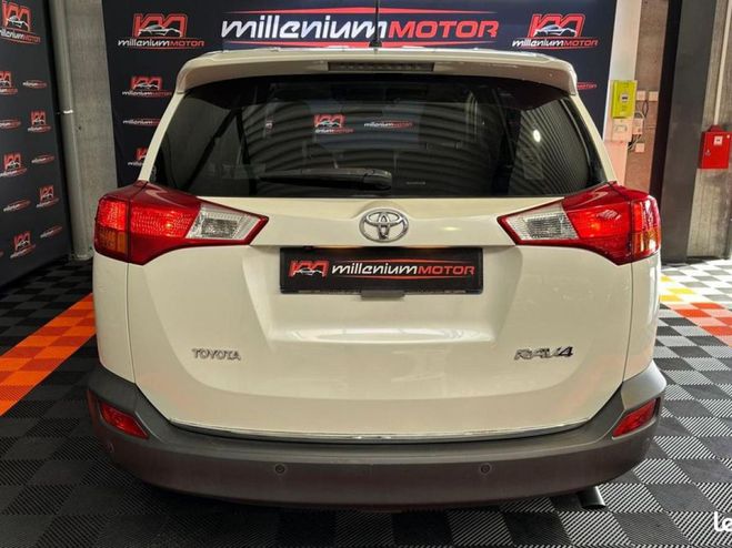 Toyota RAV 4 4 lounge 2.0 d4d 124 cv garantie 6 mois Blanc de 2013