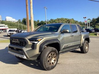  Voir détails -Toyota Tacoma 4X4 Double Cab Hybrid Trailhunter à  Le Coudray-Montceaux (91)