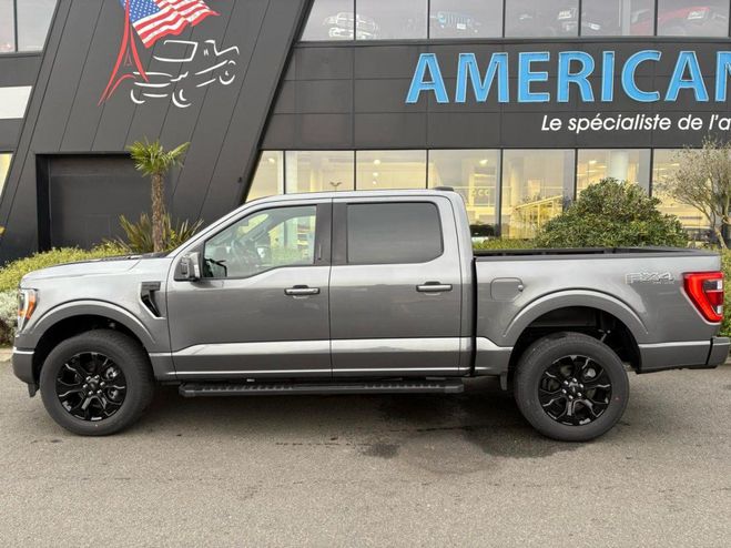 Ford F150 Supercrew LARIAT Black Package V8 5.0L F Gris de 2023