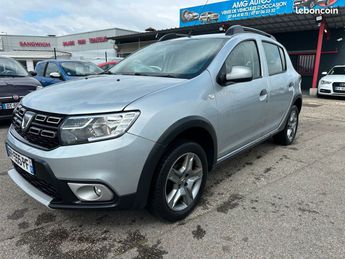  Voir détails -Dacia Sandero Daia stepway 2020 84000 km à Saint-Pierre-de-Chandieu (69)