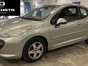  Voir détails -Peugeot 207 RWC 1.4 VTI 95 Cv PREMIERE MAIN / 66 600 à Taverny (95)