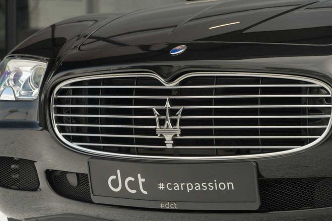 Maserati Quattroporte 4.2i V8 - First Owner - Sunroof Noir de 