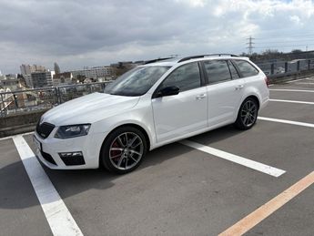  Voir détails -Skoda Octavia Combi 2.0 TSI 220CH RS à Igny (91)