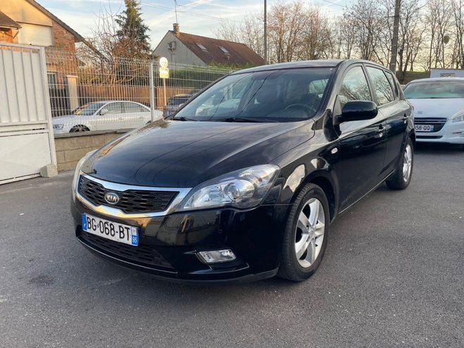 Kia Ceed d 1.6L CRDi 90 Active Noir de 2011