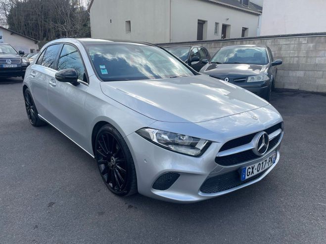 Mercedes Classe A 180 d 7G-DCT STYLE LINE Gris de 2019
