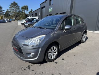  Voir détails -Citroen C3 II 1.4 VTi Confort BMP5 à Caudan (56)