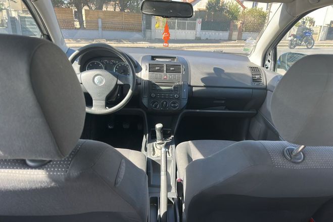 Volkswagen Polo TDI 70 Confortline Gris clair de 2007