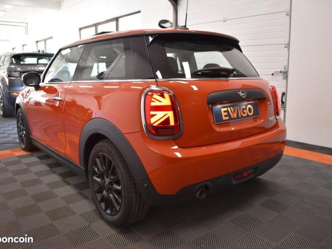 Mini One 1.5 102ch GREENWICH CARPLAY LED SUIVI GA Orange de 2020