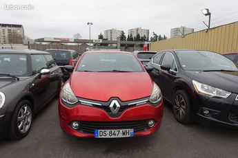  Voir détails -Renault Clio IV 0.9 TCE 90CH ENERGY LIMITED EURO6 201 à Villefranche-sur-Sane (69)