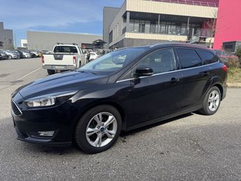  Voir détails -Ford Focus SW 1.0 EcoBoost 125 BVM6 TREND ATTELAGE  à Viviers-du-Lac (73)