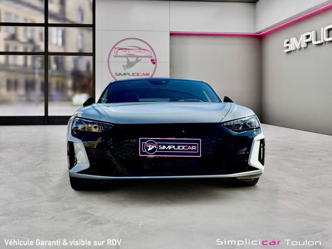 Audi e-tron GT 476 ch quattro FULL OPTIONS Gris de 2023