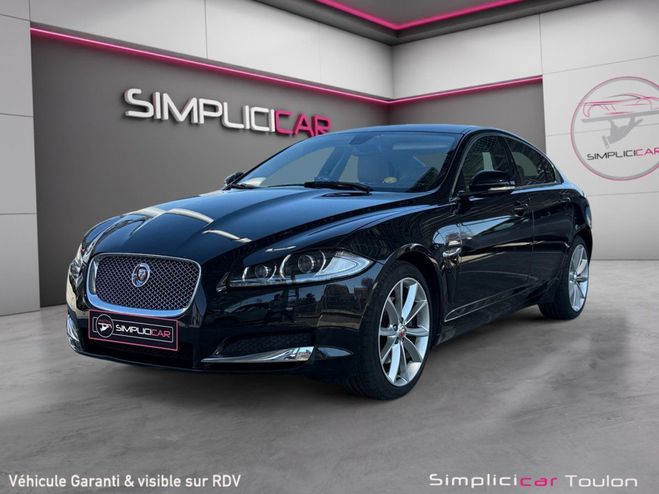 Jaguar XF V6 3.0 D - 240 FAP R-Sport A GARANTIE 12 Noir de 2014