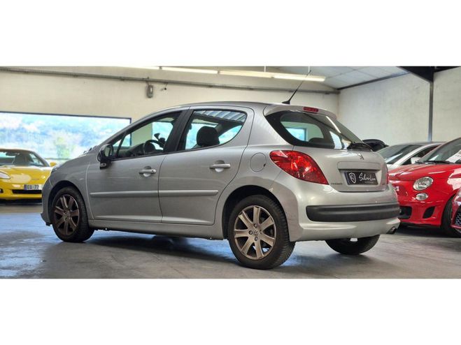 Peugeot 207 1.6 HDi 16V 90 PREMIUM PACK / 5 PORTES / Gris mtallis de 2007