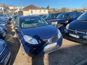  Voir détails -Dacia Sandero 1.5 dCi 75 FAP eco2 Silver Line à vreux (27)