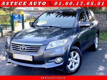  Voir détails -Toyota RAV 4 124 D-4D LOUNGE AWD à Croissy-Beaubourg (77)