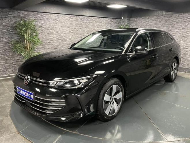 Volkswagen Passat 1.5 eTSI 150 DSG7 Life Plus Noir de 2024