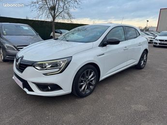  Voir détails -Renault Megane IV 1.2 TCE 100 CH Limited à Monteau (89)