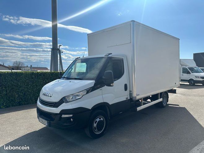 Iveco Daily 17490 ht 35c16 caisse 20m3 BVA  de 2018