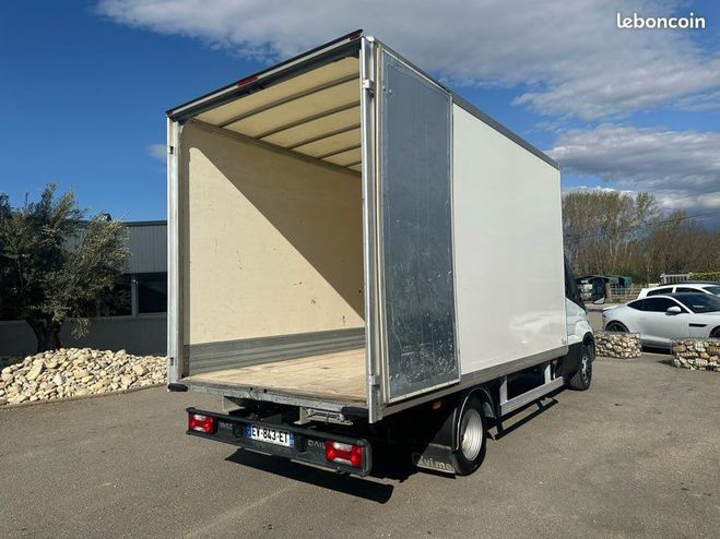 Iveco Daily 17490 ht 35c16 caisse 20m3 BVA  de 2018