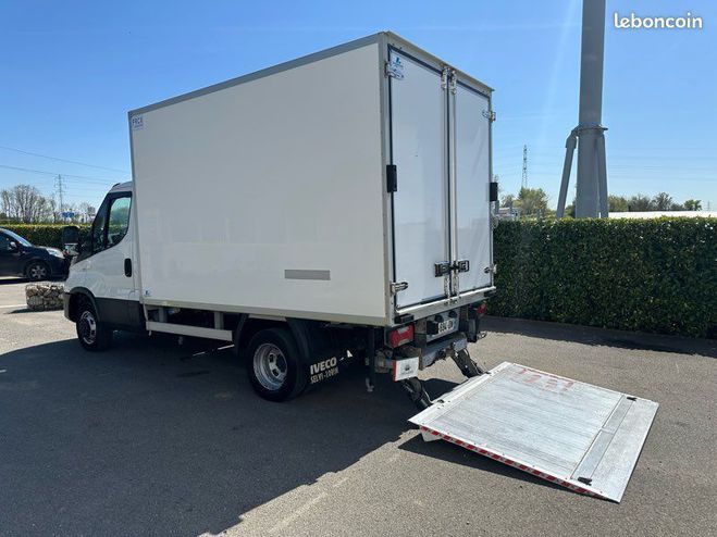 Iveco Daily 31990 ht 35c16 3.0 caisse frigorifique h  de 2020