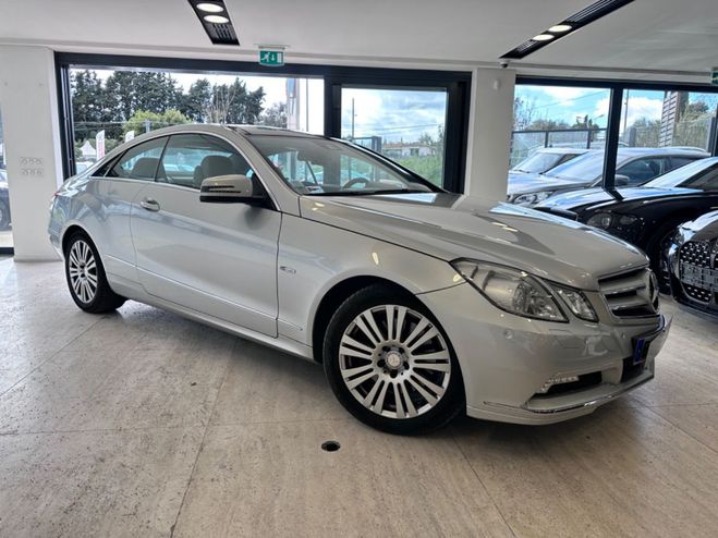 Mercedes Classe E CGI 3.5 V6 24V 7G-TRONIC BlueEFFICIENCY  Gris de 2010