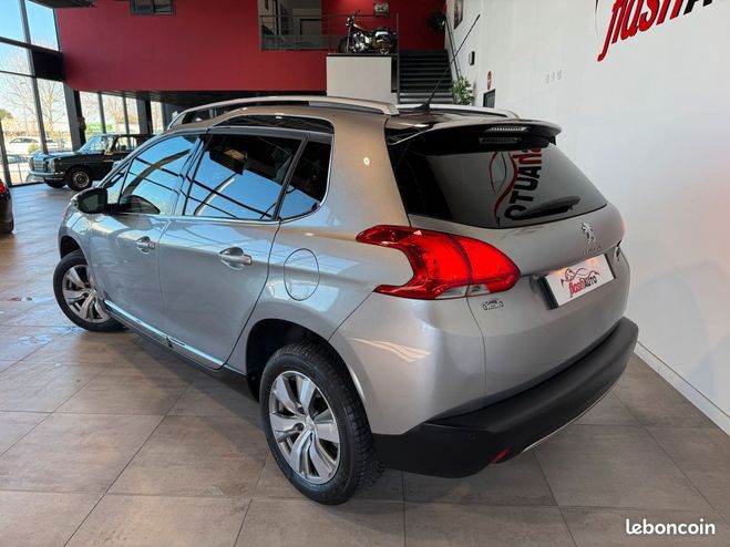 Peugeot 2008 THP S&S 110cv-2015 Gris de 2015